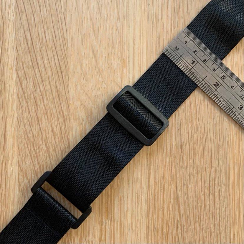 The Square - Crossbody Wet Bag